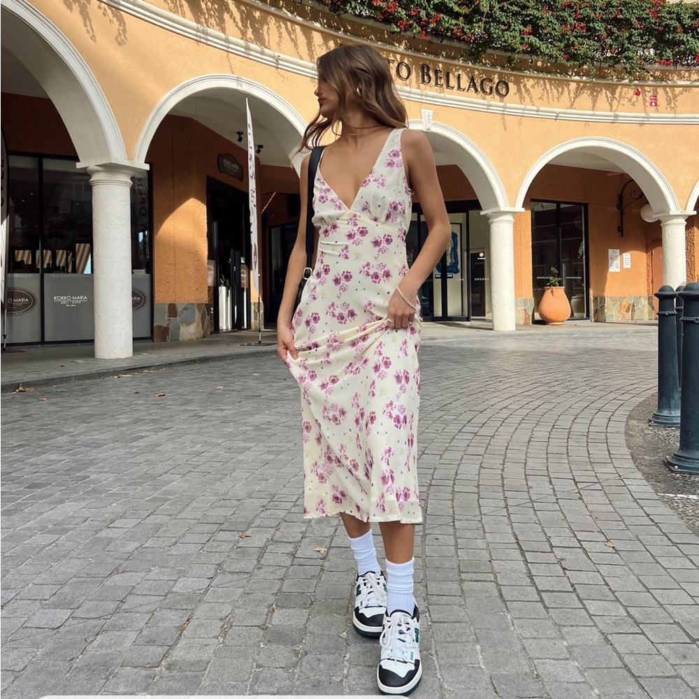 Princess Polly midi dress